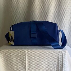HALARA Blue Duffel Bag Durable Fabric Medium Size